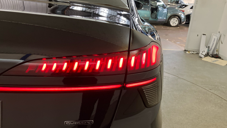 Audi A6 2.0 e-Hybrid Qtro 299 Launch Edition 4dr S Tronic Saloon